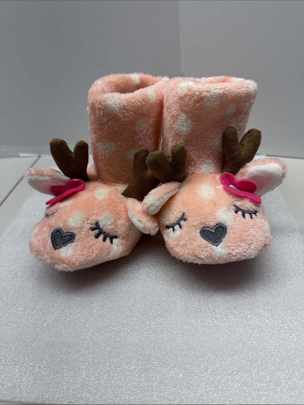 Cat & Jack - Toddler Girls Polka Dot Reindeer Slippers - Pink - Medium (2T-3T)